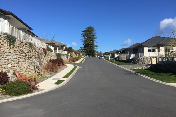 Riverstone Retaining